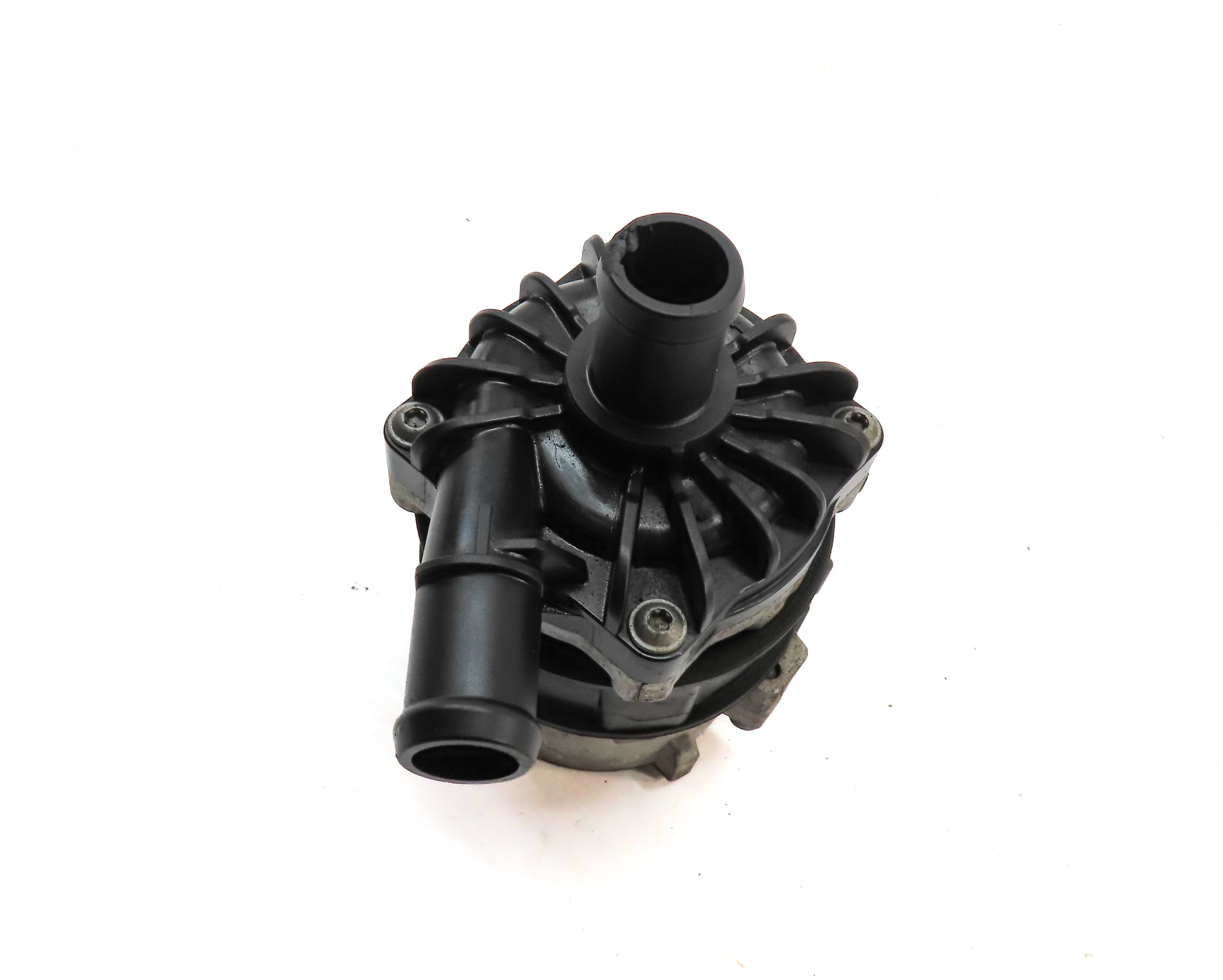 2013 AUDI A6 (C7 4G) 3.0L SUPER (CTUA) ENGINE AUXILIARY WATER COOLANT PUMP — exact item pictured